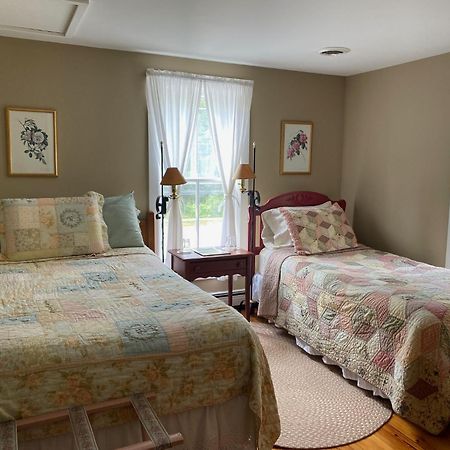Sylvan Inn Bed&Breakfast Glen Arbor Eksteriør bilde