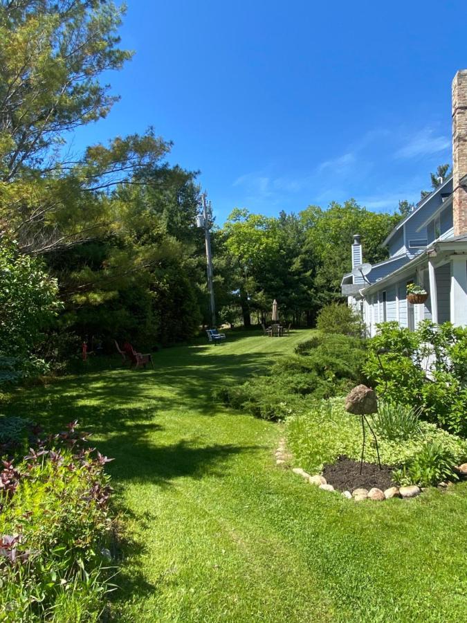 Sylvan Inn Bed&Breakfast Glen Arbor Eksteriør bilde